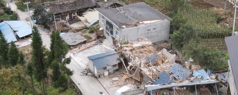 地震烈度与震级有什么区别，前者表示对地表影响的强弱程度、后者表示地震大小