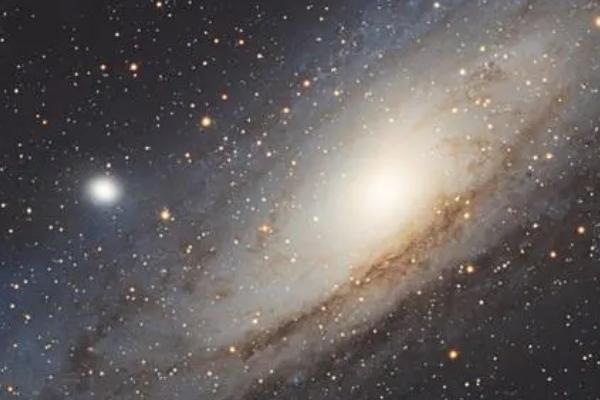 第一二三四宇宙速度是多少，第一宇宙速度是7.9km/s